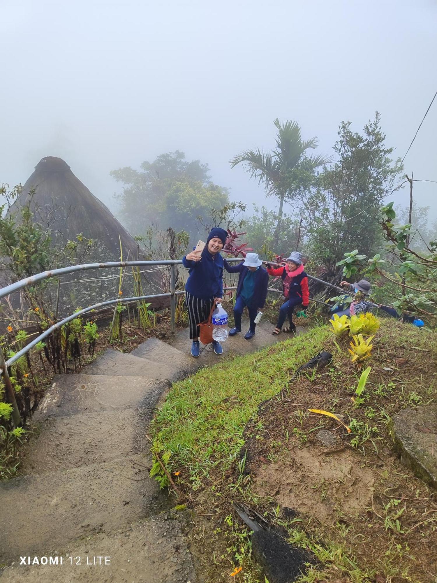 Hiwang Native House Inn & Viewdeck バナウェ エクステリア 写真